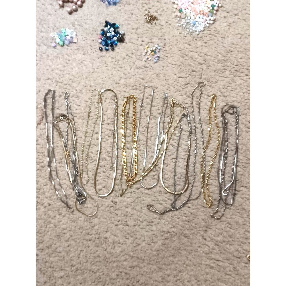 Huge Bulk Jewelry Craft Lot - Beads, Chains, Findings (NWT/NWOT/EUC) - Picture 6 of 12
